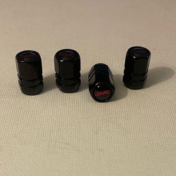 GMC Logo valve Stem caps in Black set of 4 NWT - Picture 2 of 4